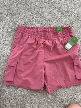 Men's Rose Pink Cargo Shorts with Elastic Waist